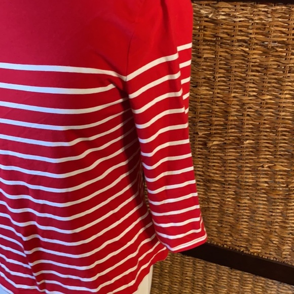 a.n.d e a w y red medium 3/4 sleeve shirt - Picture 4 of 9